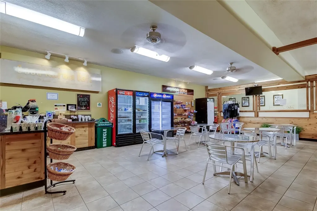 2430 Florentine Way Clearwater FL 33763