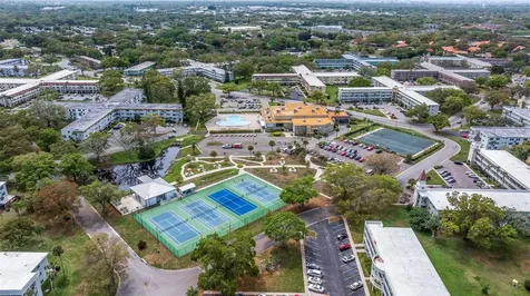2430 Florentine Way Clearwater FL 33763