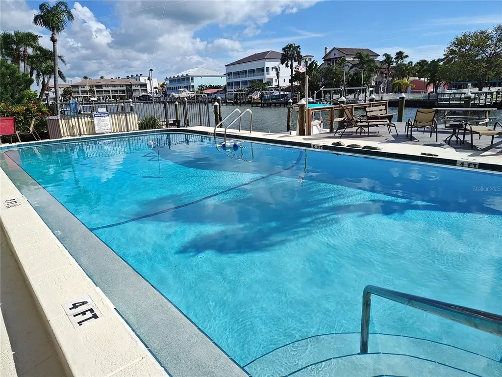 12000 Capri Circle S Treasure Island FL 33706