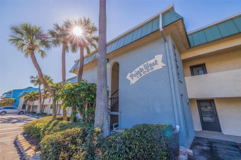 12000 Capri Circle S Treasure Island FL 33706