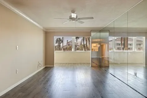 12000 Capri Circle S Treasure Island FL 33706