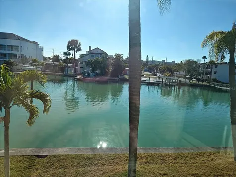 12000 Capri Circle S Treasure Island FL 33706