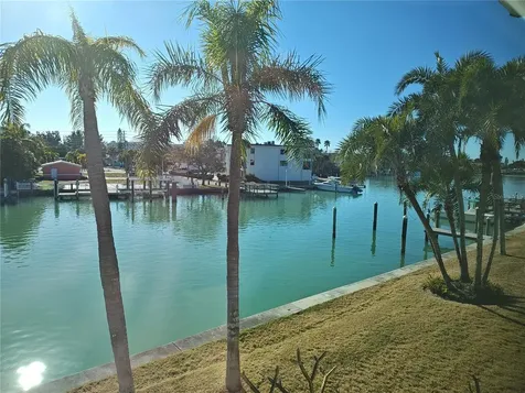 12000 Capri Circle S Treasure Island FL 33706