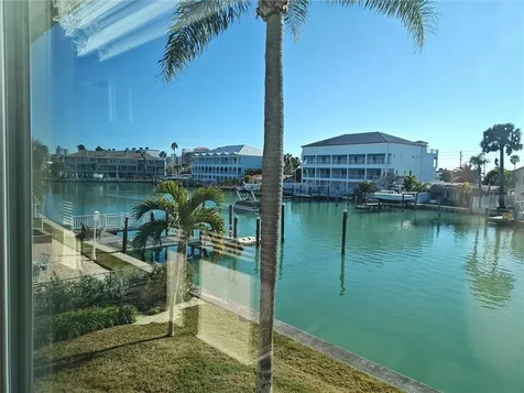 12000 Capri Circle S Treasure Island FL 33706