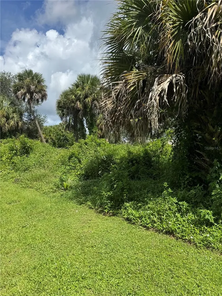 101 Tudor Road SW Palm Bay FL 32908