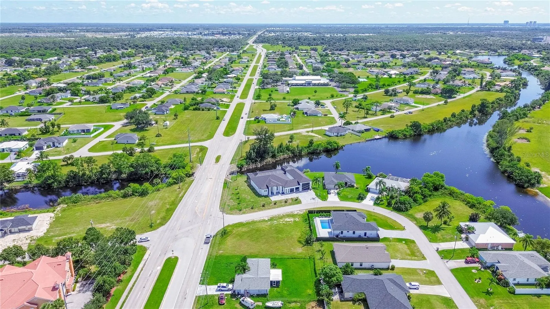 1808 Kismet Parkway E Cape Coral FL 33909