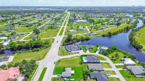 1808 Kismet Parkway E Cape Coral FL 33909