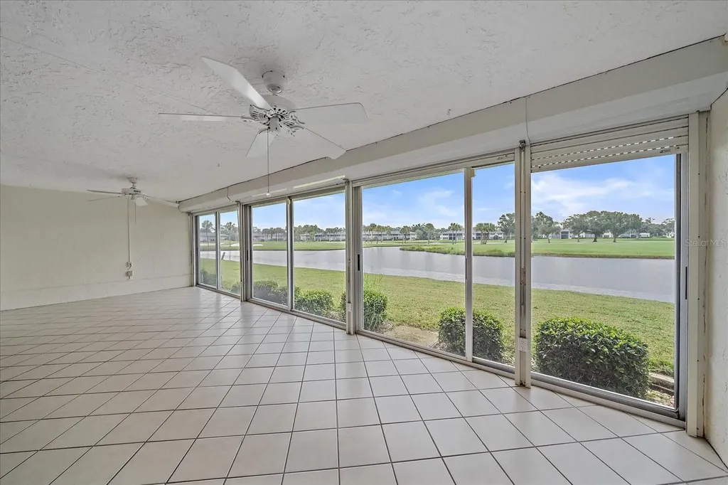 7077 W Country Club Drive N Sarasota FL 34243