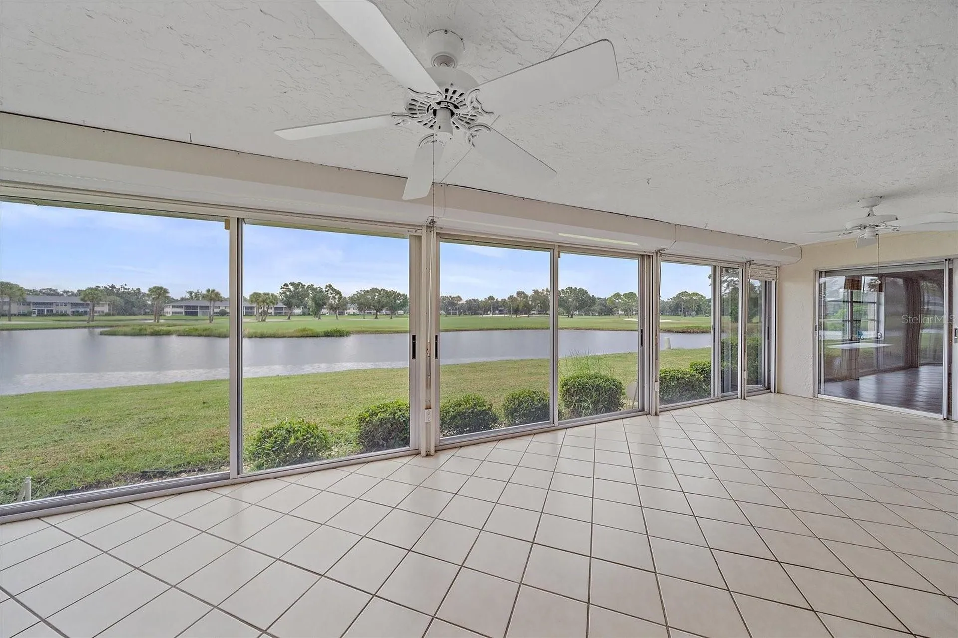 7077 W Country Club Drive N Sarasota FL 34243