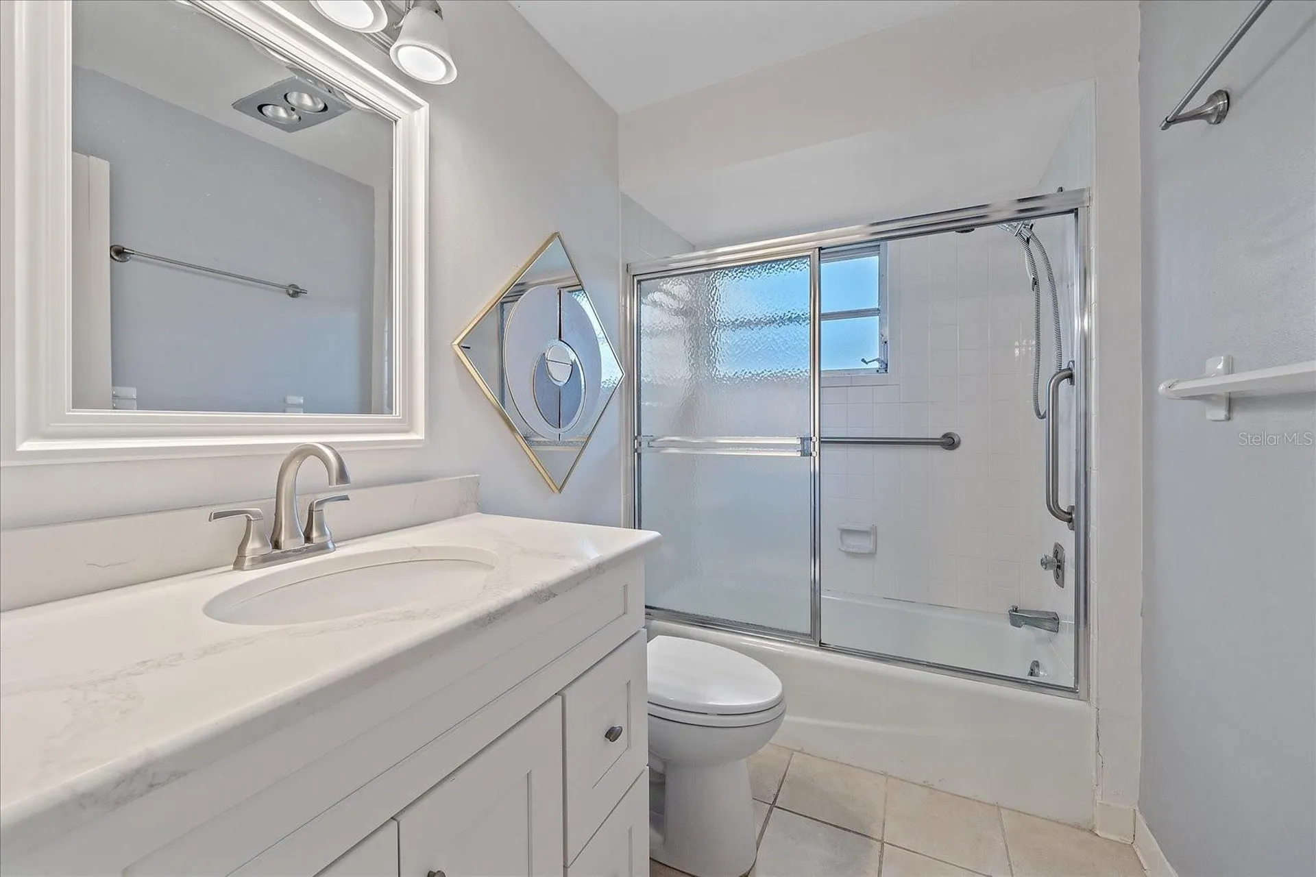 7077 W Country Club Drive N Sarasota FL 34243
