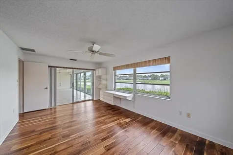 7077 W Country Club Drive N Sarasota FL 34243