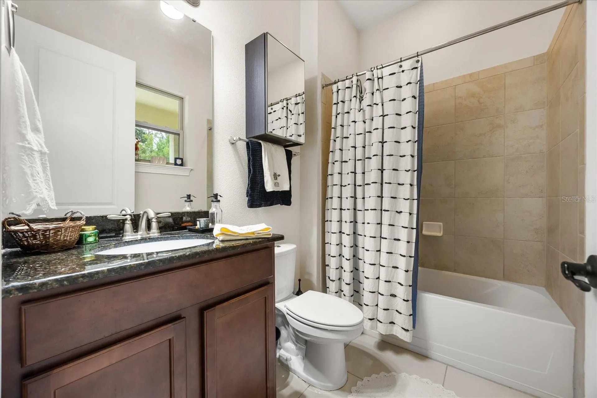 8143 Chilton Drive Orlando FL 32836