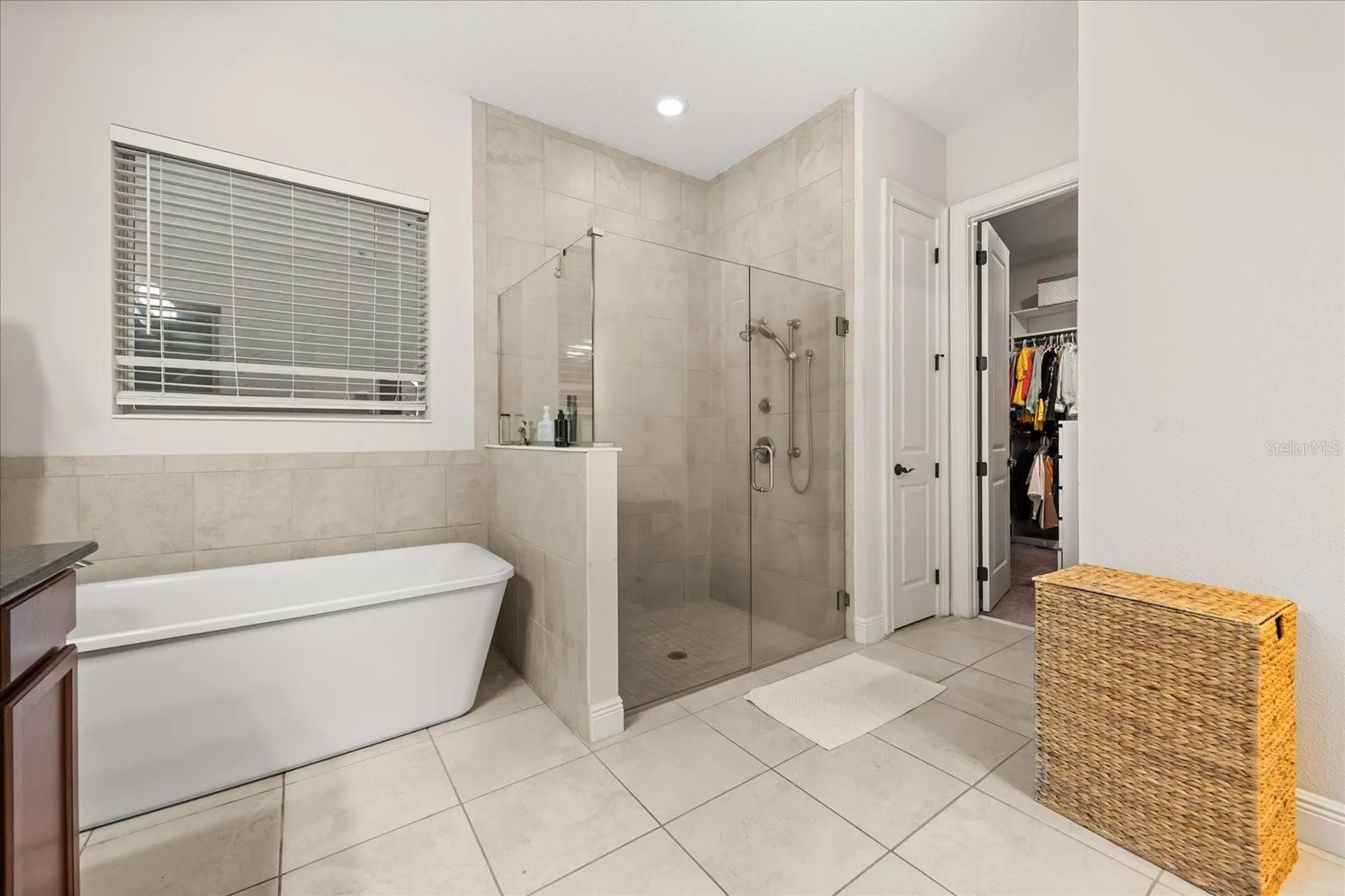 8143 Chilton Drive Orlando FL 32836