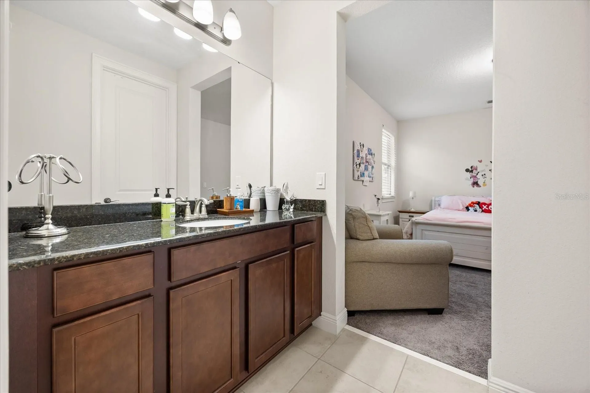 8143 Chilton Drive Orlando FL 32836