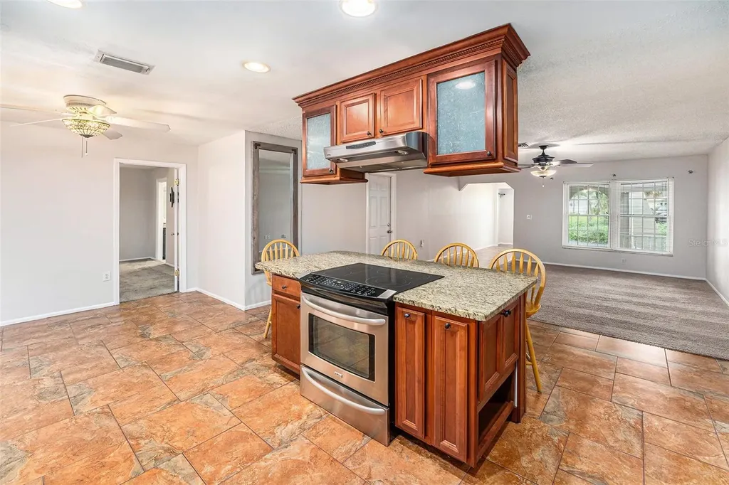 3401 Coquina Key Drive SE St Petersburg FL 33705