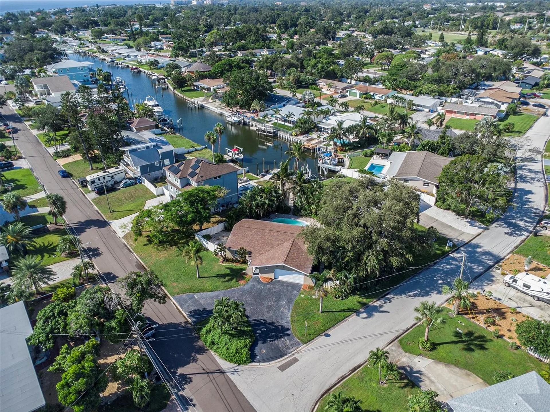 3401 Coquina Key Drive SE St Petersburg FL 33705