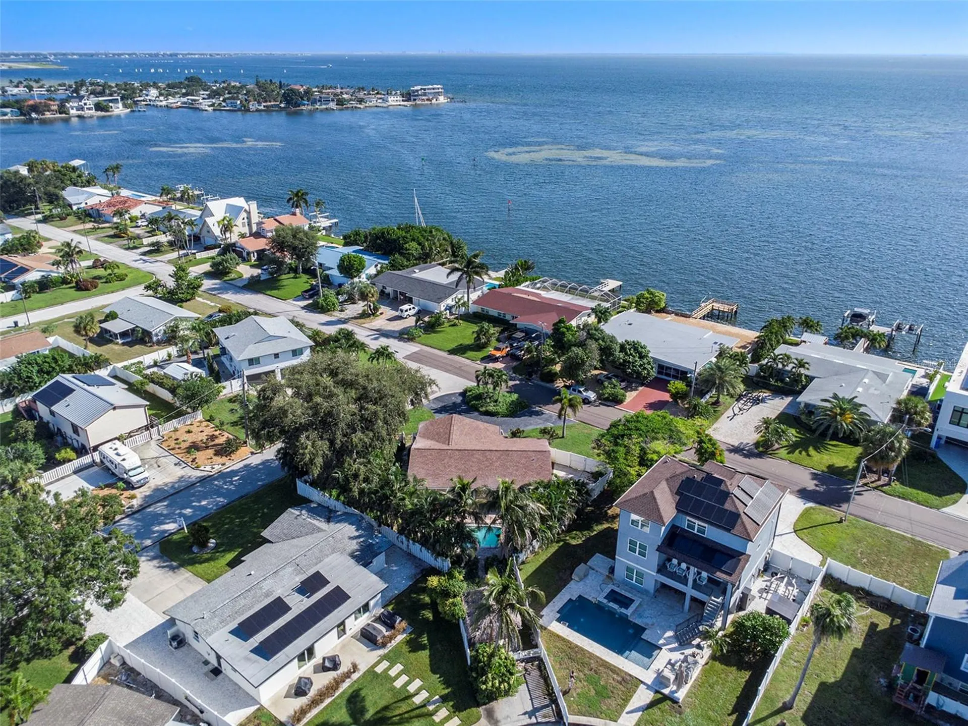 3401 Coquina Key Drive SE St Petersburg FL 33705
