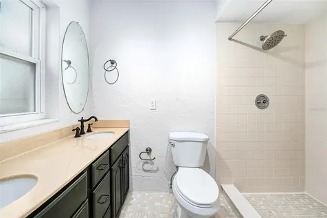3401 Coquina Key Drive SE St Petersburg FL 33705