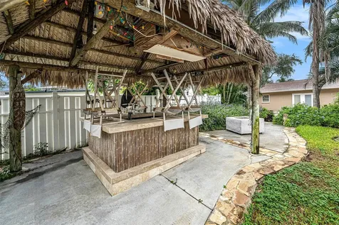 3401 Coquina Key Drive SE St Petersburg FL 33705