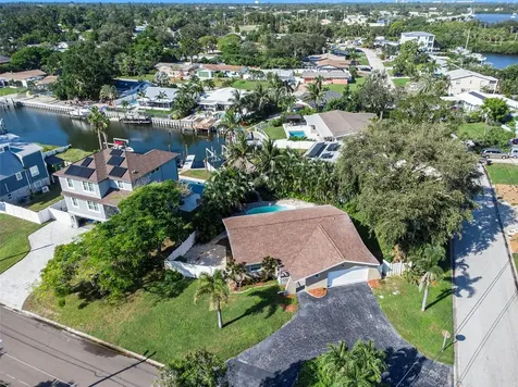 3401 Coquina Key Drive SE St Petersburg FL 33705