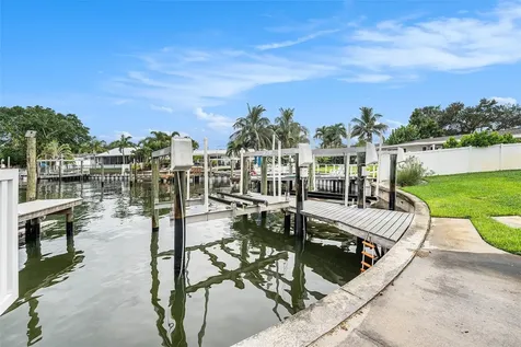 3401 Coquina Key Drive SE St Petersburg FL 33705