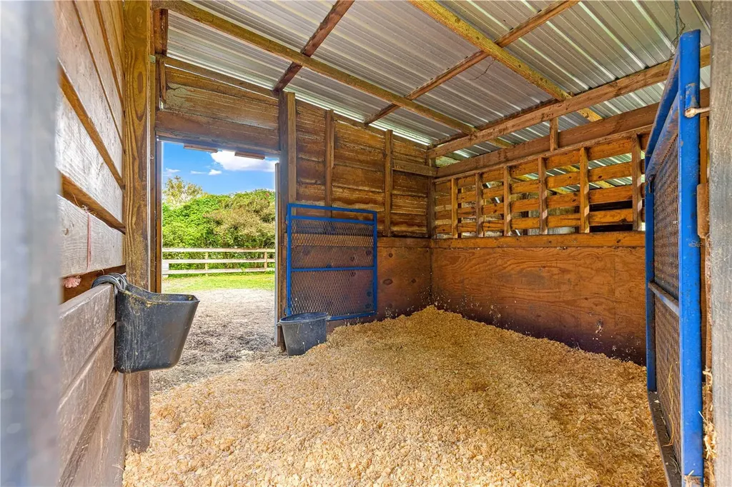 8221 SE 126th Place Belleview FL 34420