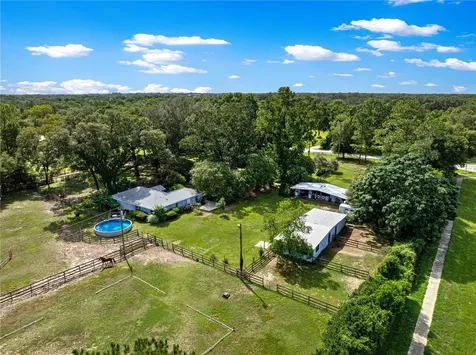 8221 SE 126th Place Belleview FL 34420