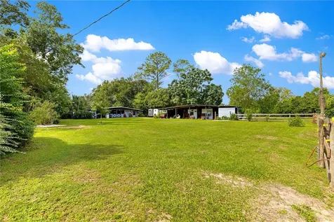 8221 SE 126th Place Belleview FL 34420