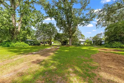8221 SE 126th Place Belleview FL 34420
