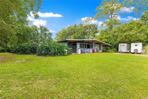 8221 SE 126th Place Belleview FL 34420