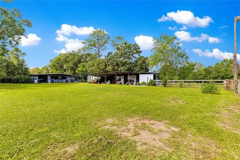 8221 SE 126th Place Belleview FL 34420