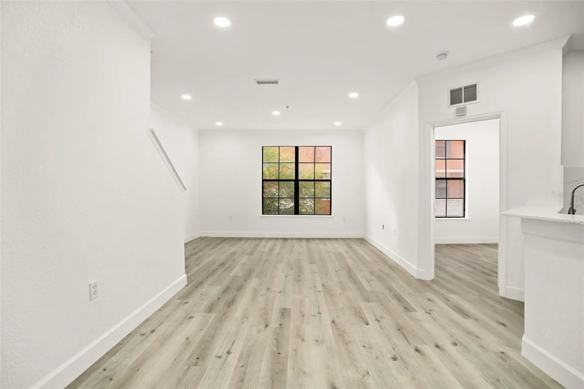 6119 Metrowest Boulevard Orlando FL 32835