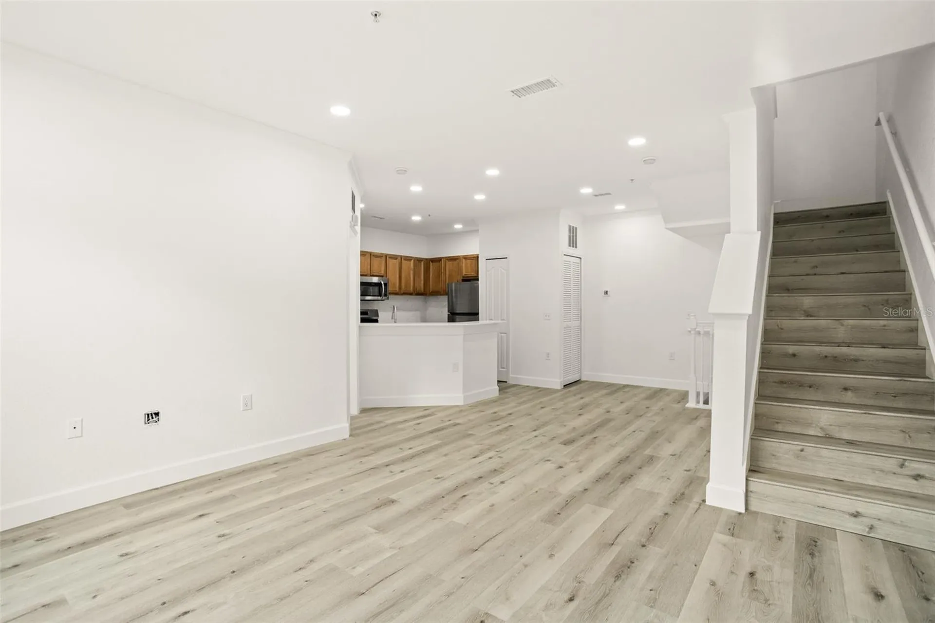 6119 Metrowest Boulevard Orlando FL 32835