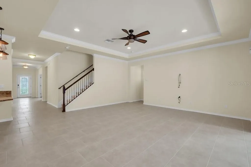 11209 Coventry Grove Circle Lithia FL 33547