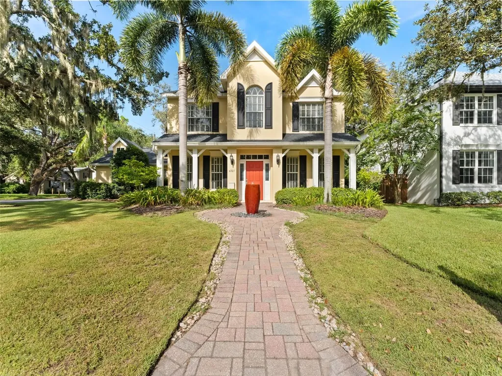 4705 S Dauphin Avenue Tampa FL 33611