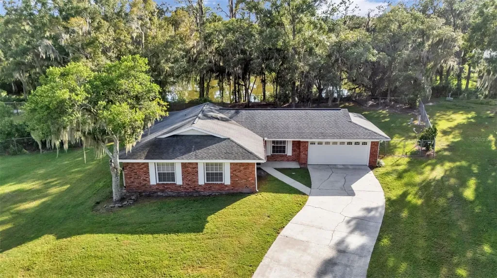 3050 Cross Fox Drive Mulberry FL 33860