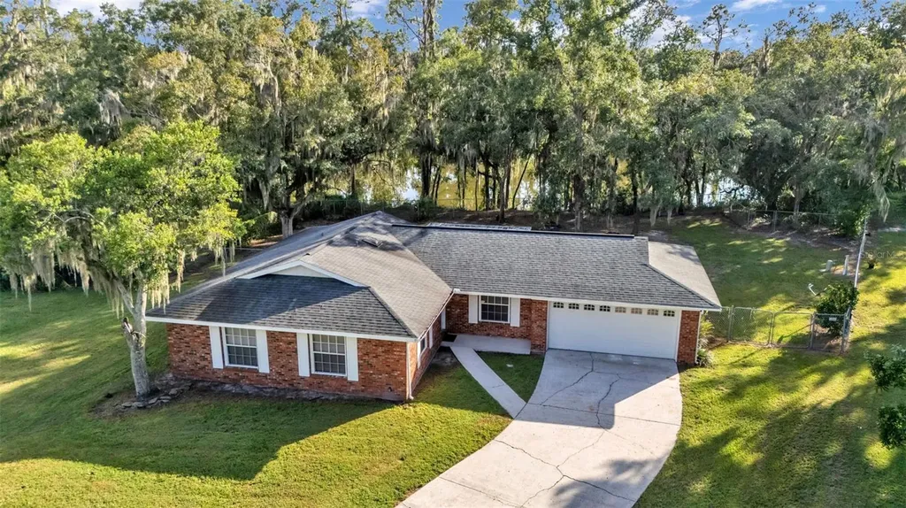 3050 Cross Fox Drive Mulberry FL 33860
