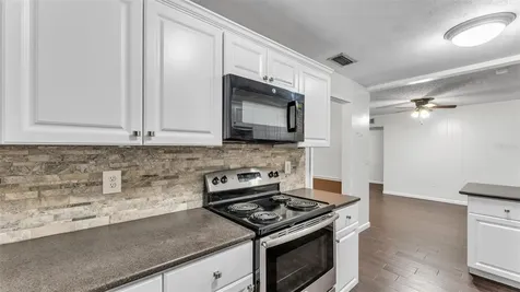 3050 Cross Fox Drive Mulberry FL 33860