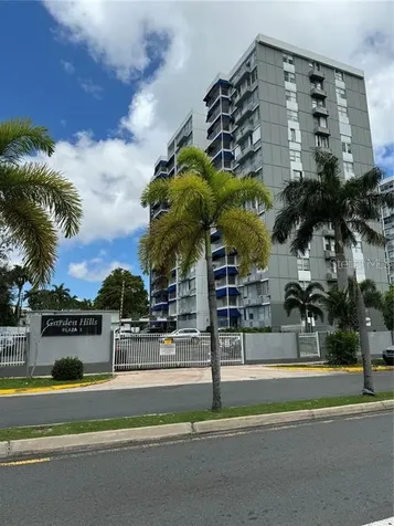 CV2R+3G8 Luis Vigoreaux Avenue Guaynabo PR 00966