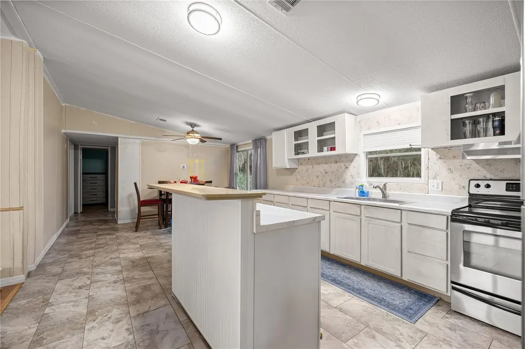 17545 NE 39th Court Citra FL 32113