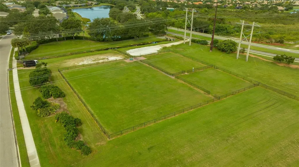 811 Fairwaycove Lane Bradenton FL 34212