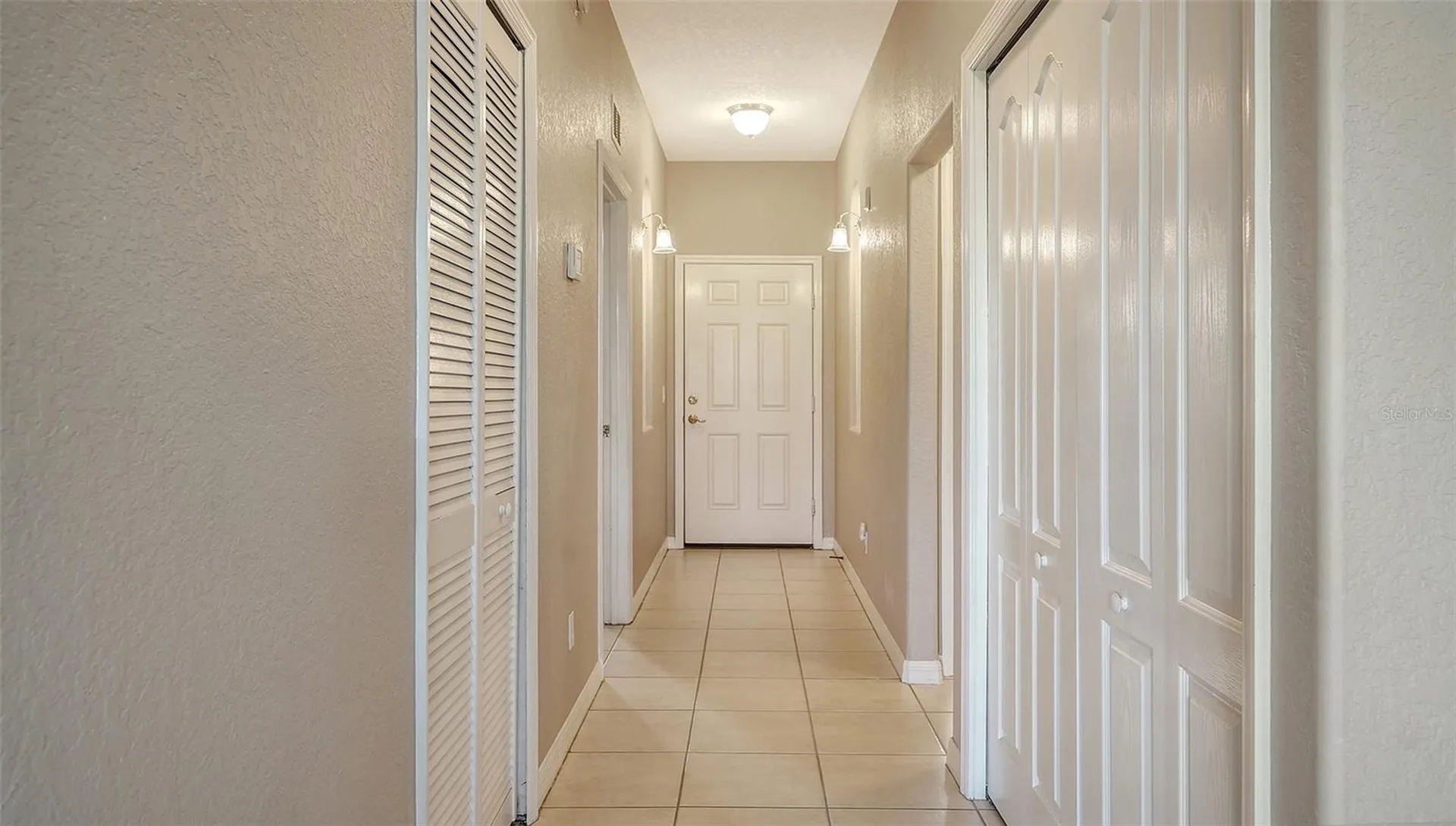 811 Fairwaycove Lane Bradenton FL 34212