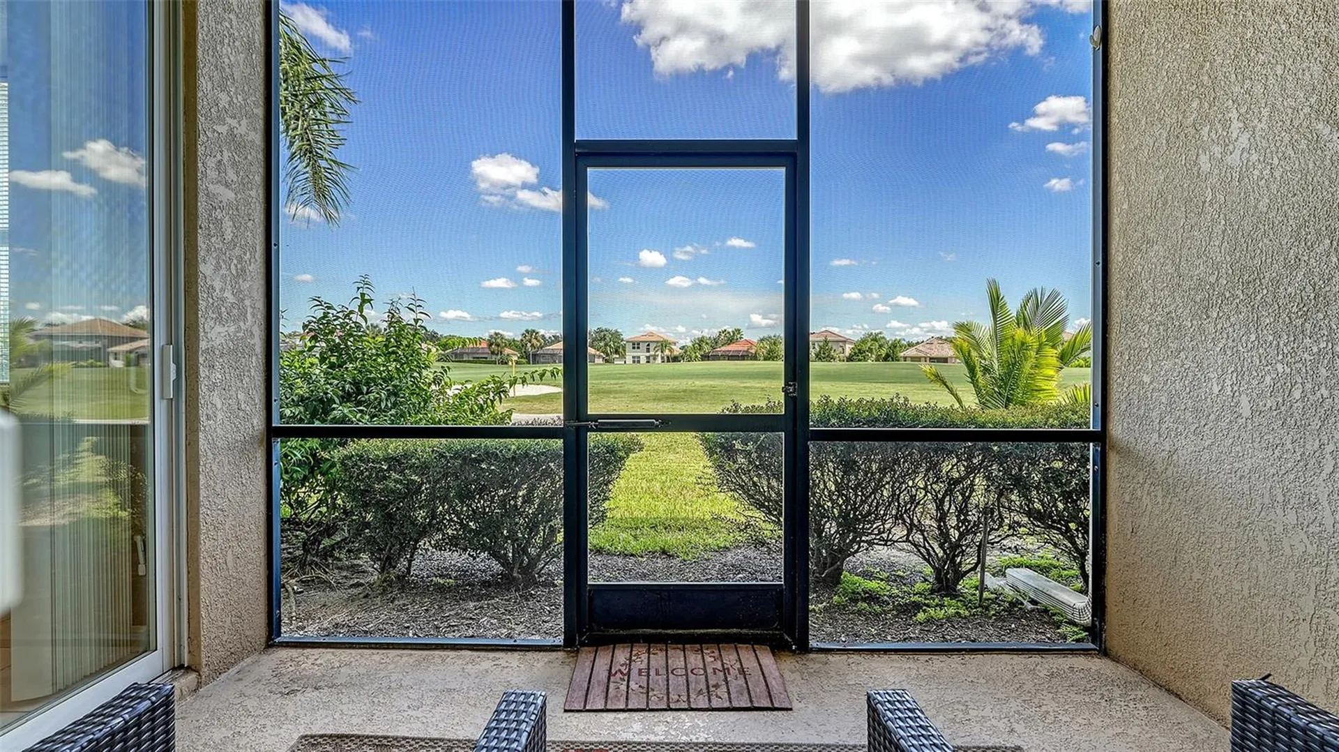 811 Fairwaycove Lane Bradenton FL 34212