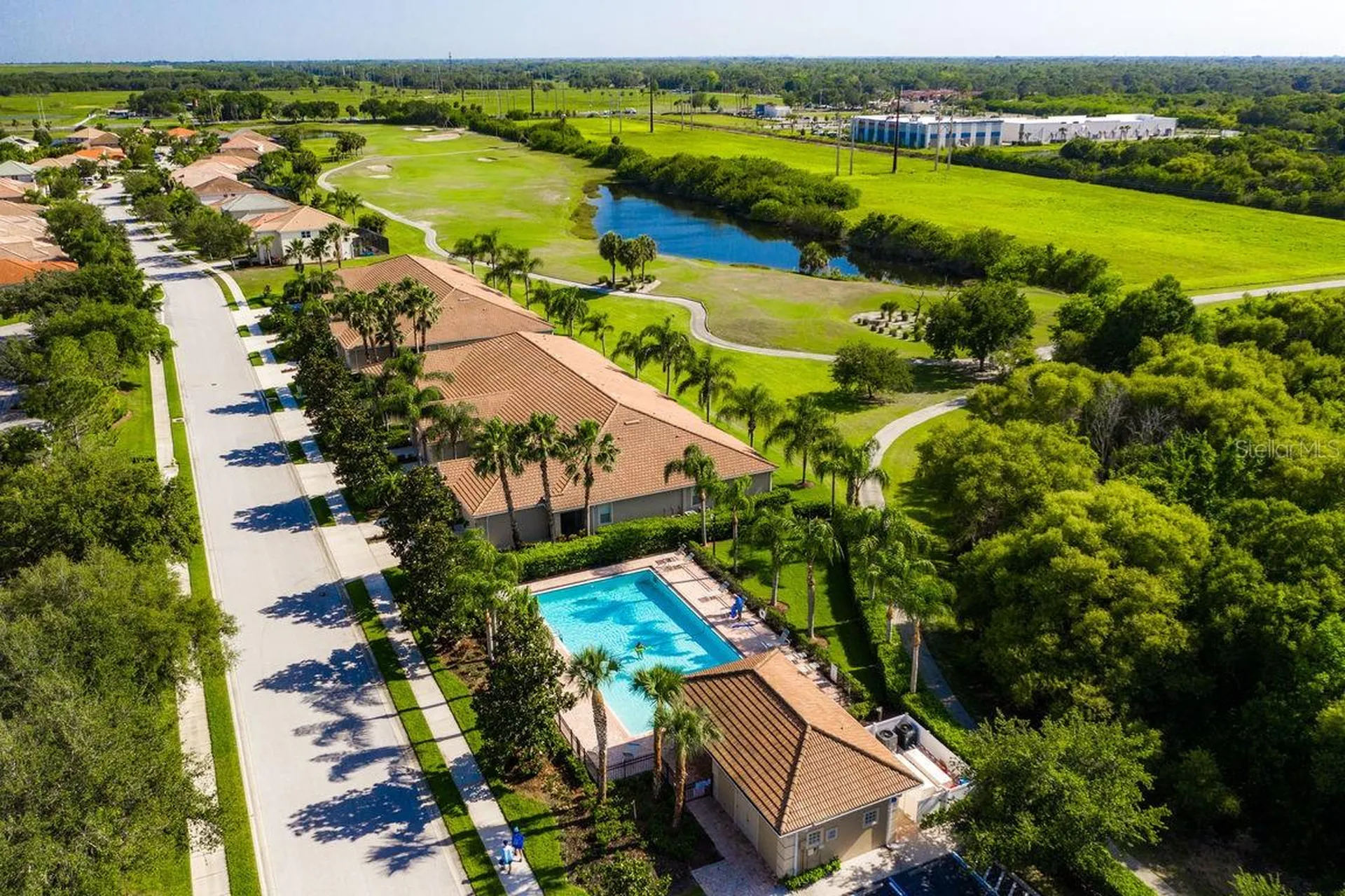 811 Fairwaycove Lane Bradenton FL 34212