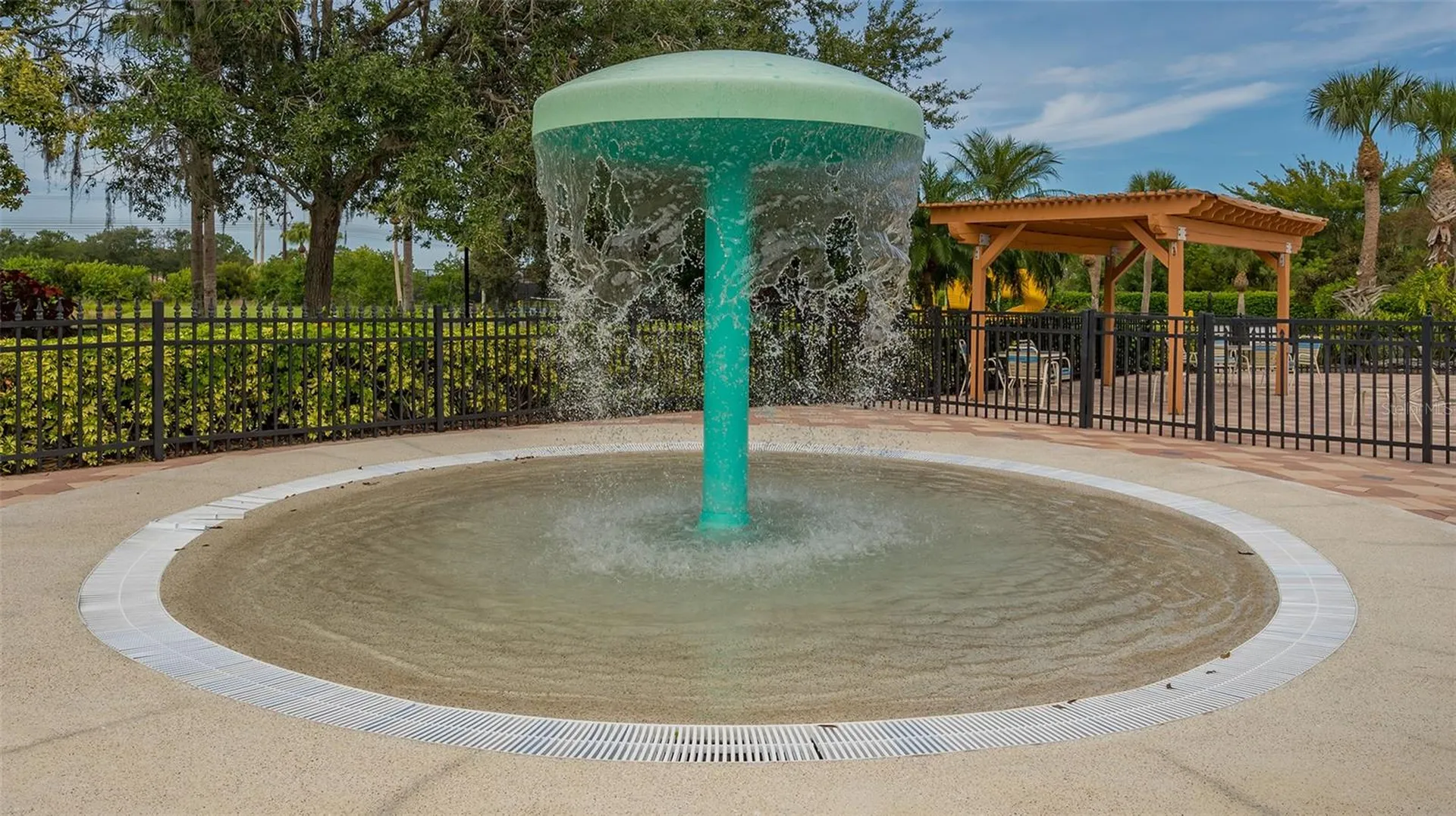 811 Fairwaycove Lane Bradenton FL 34212