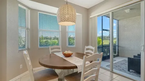 811 Fairwaycove Lane Bradenton FL 34212