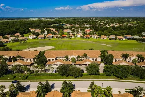 811 Fairwaycove Lane Bradenton FL 34212