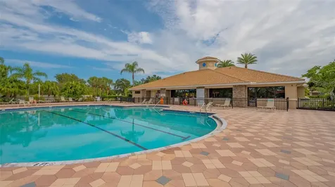 811 Fairwaycove Lane Bradenton FL 34212
