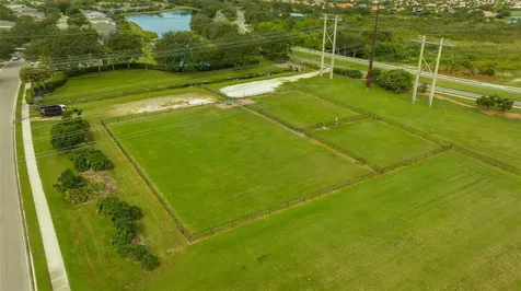 811 Fairwaycove Lane Bradenton FL 34212