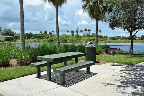 811 Fairwaycove Lane Bradenton FL 34212